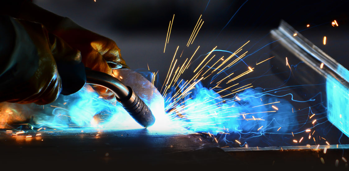 Nahaufnahme eines Schweißgerätes in Verwendung